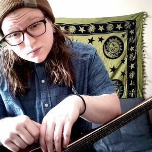 Meet your Posher, Alijah